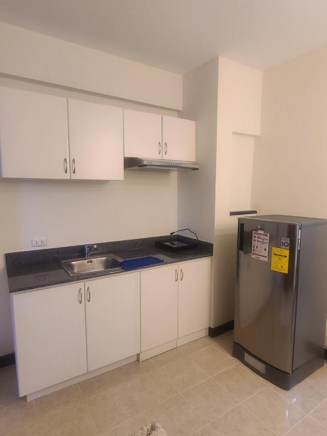 Magallanes Condo Free Airport Pick Up For 3 Nights Stay Or More Davao City Dış mekan fotoğraf